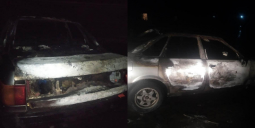 Вночі у Гощі спалили два авто, які належали подружжю адвоката та депутата